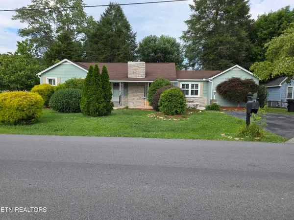 3303 Butler St, Pigeon Forge, TN 37863
