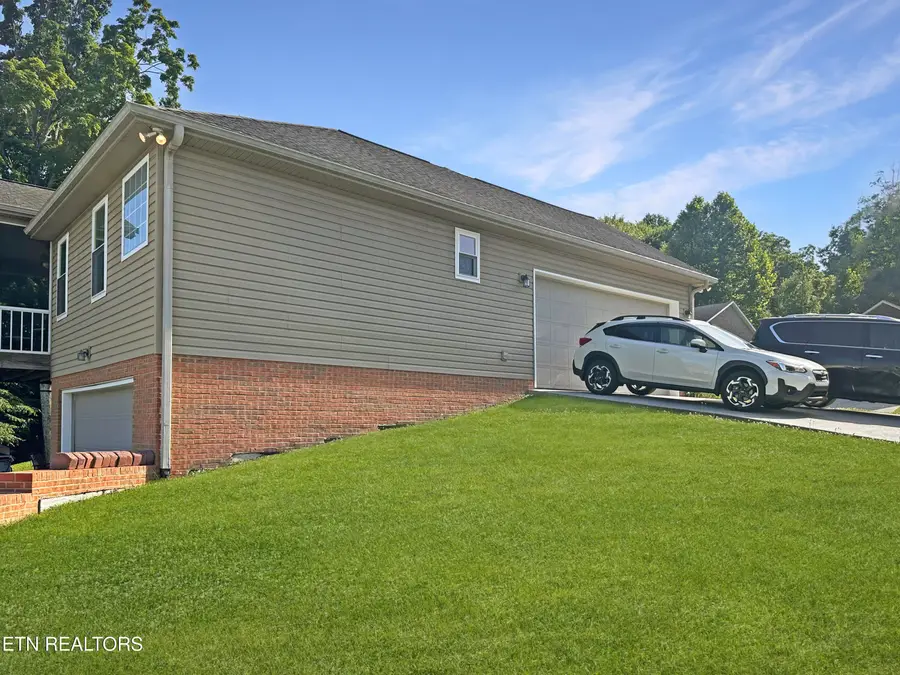 7341 Fort Apache Rd, Corryton, TN 37721 - #2