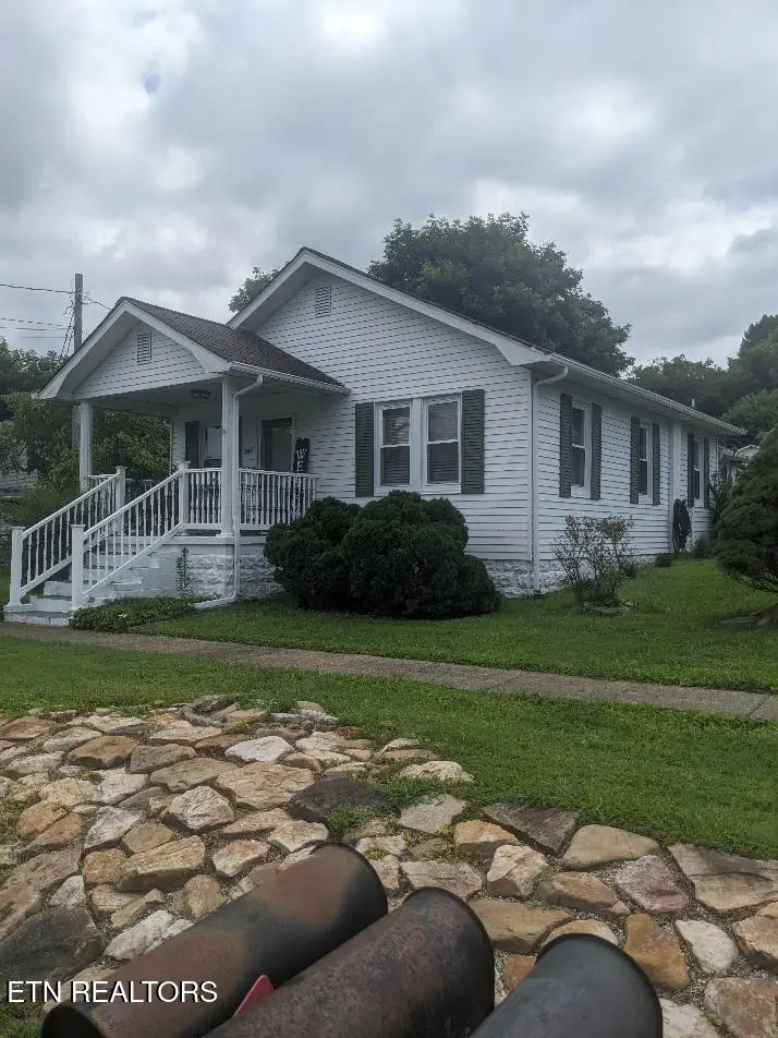 604 E Virginia Ave, Lafollette, TN 37766 - #2