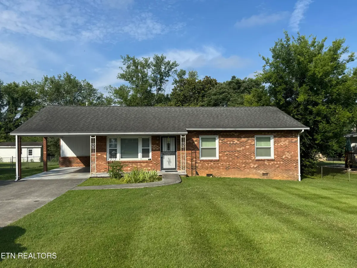 107 Harvey St, Maryville, TN 37804 - #1