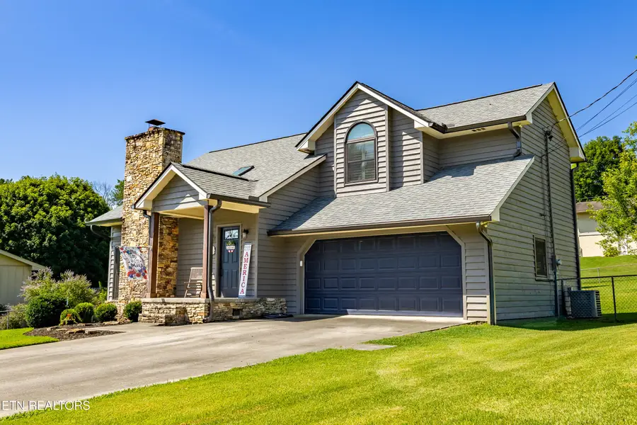 1208 Hoss Rd, Powell, TN 37849 - #2