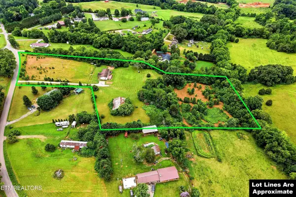 1350 Williamson Chapel Rd, Maryville, TN 37801