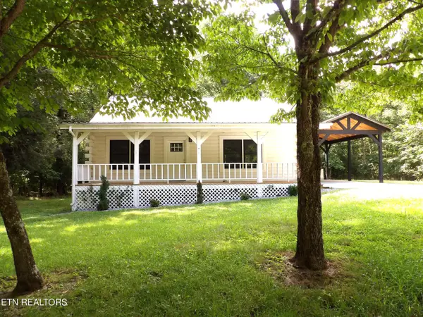 1008 Natchez Trace, Crossville, TN 38572