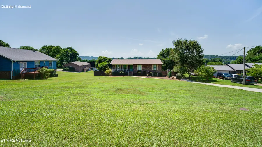 1807 Oakmont Circle, Louisville, TN 37777 - #2