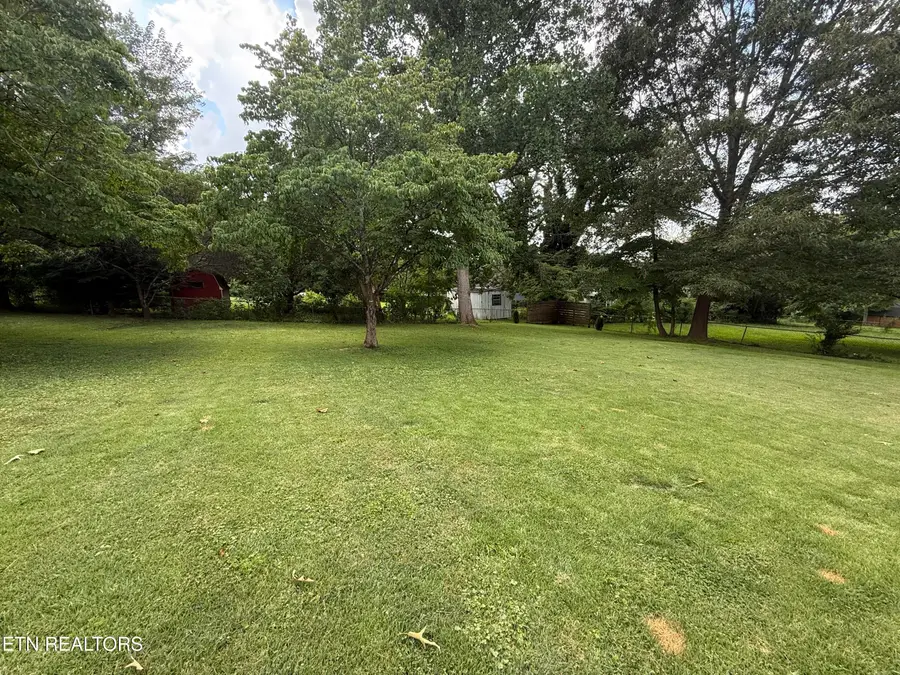 4309 Glasgow Rd, Knoxville, TN 37918 - #2