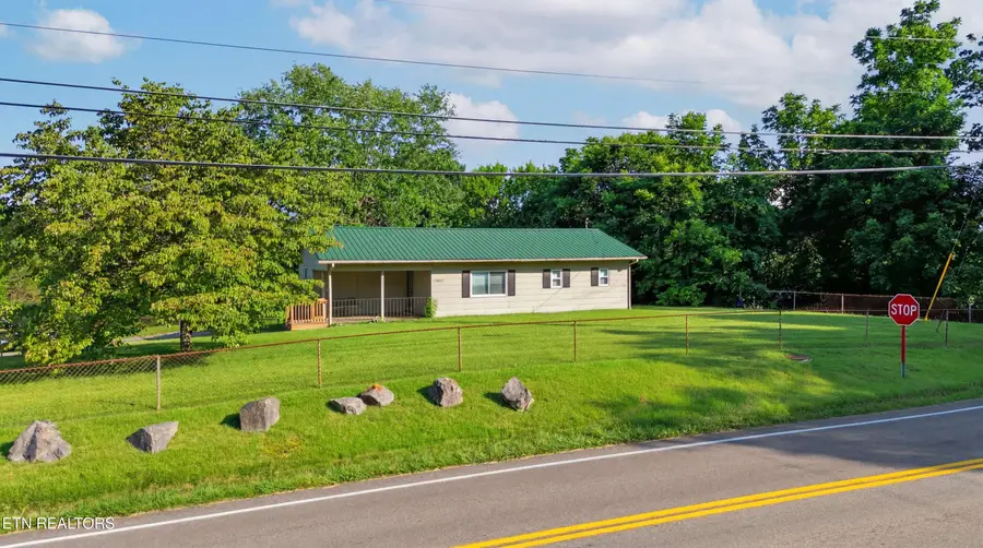 11462 Snyder Rd, Knoxville, TN 37932 - #3