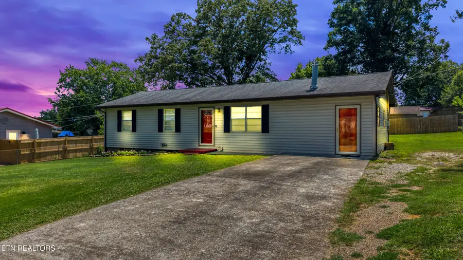 408 Ocoee Drive, Maryville, TN 37801 - #2