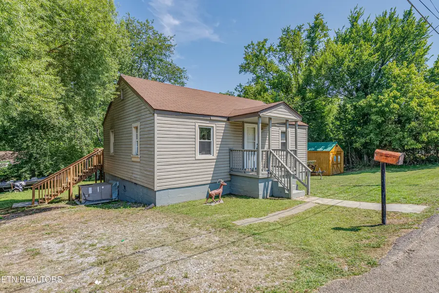 1013 E Drive, Knoxville, TN 37920 - #2