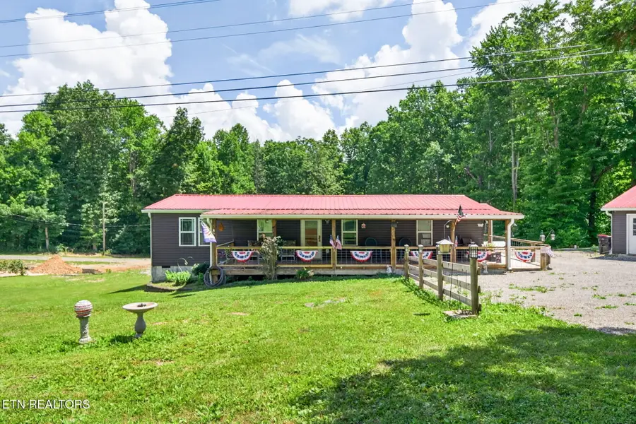 7201 Glade Creek Rd, Sparta, TN 38583 - #2