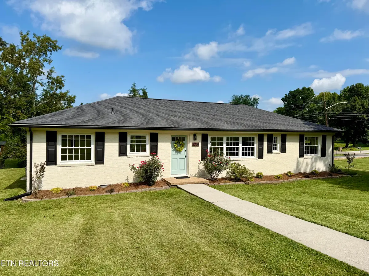 3729 Lucinda Drive, Knoxville, TN 37918 - #1