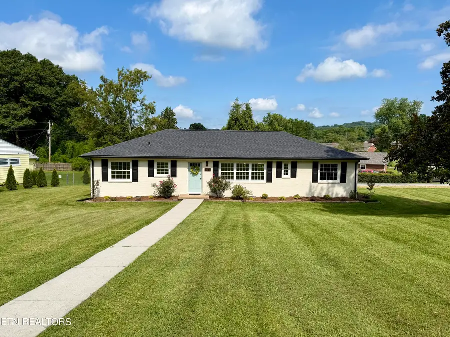 3729 Lucinda Drive, Knoxville, TN 37918 - #2