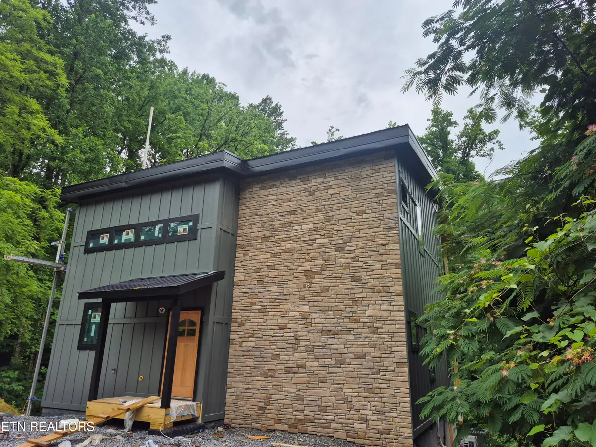 1113 Hemlock Hollow Rd, Gatlinburg, TN 37738 - #1