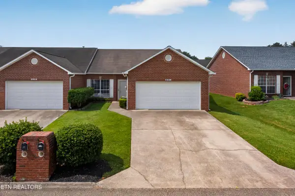 4448 Broadmeadow Way, Knoxville, TN 37912