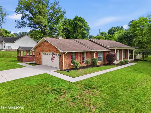 102 Ruskin Circle, Maryville, TN 37803