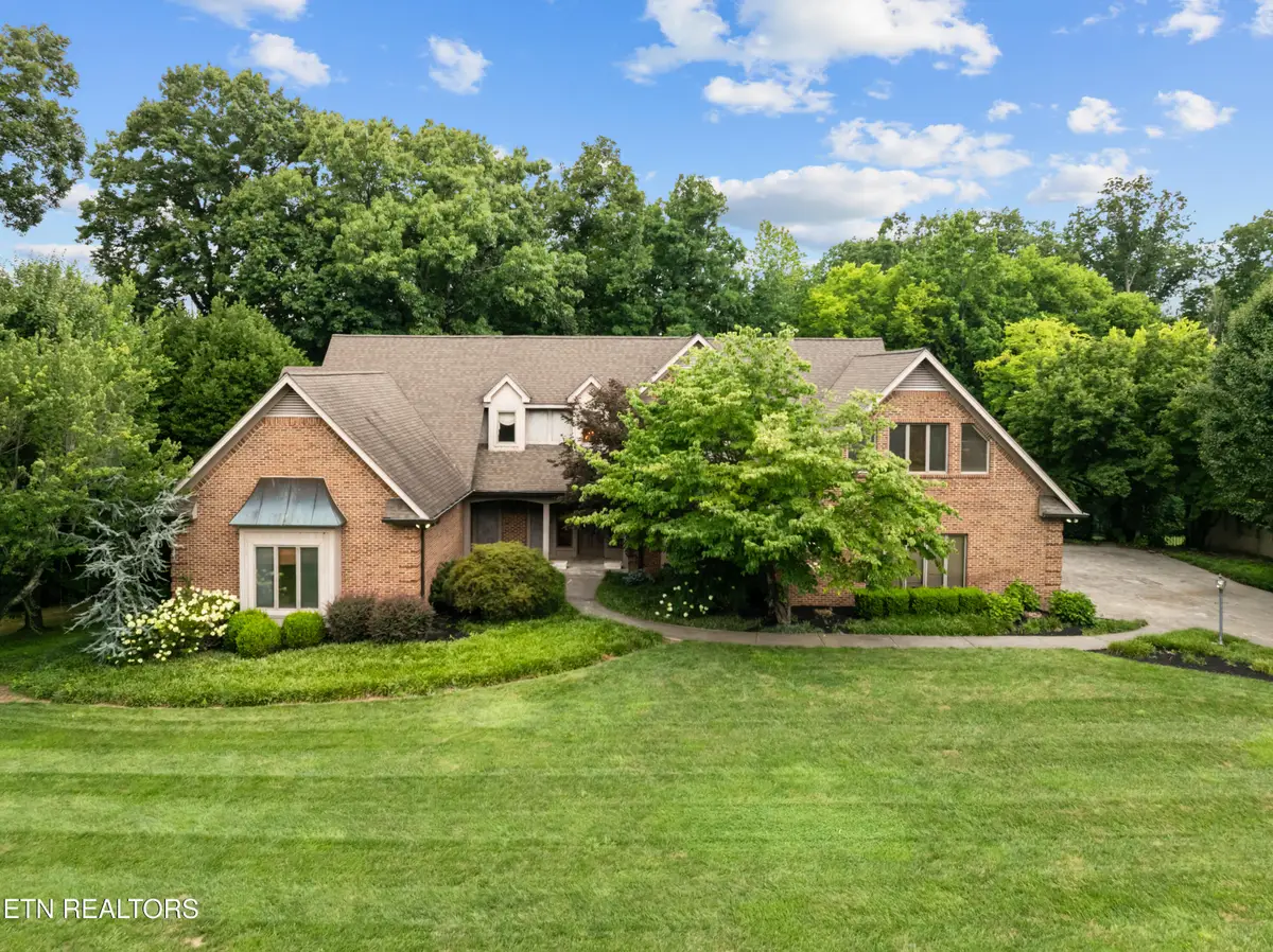 1923 Chestnut Grove Rd, Knoxville, TN 37932 - #1