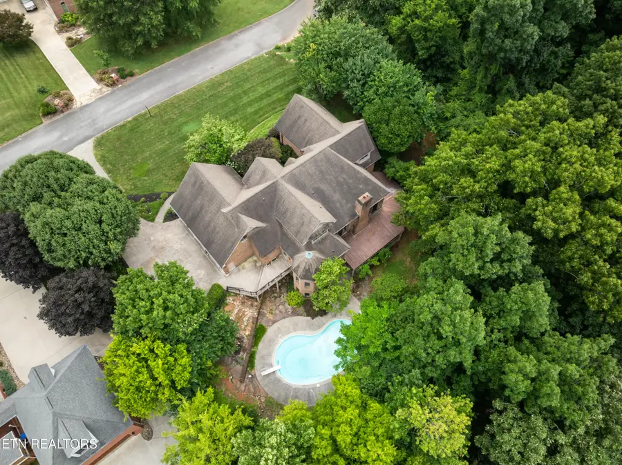 1923 Chestnut Grove Rd, Knoxville, TN 37932 - #3