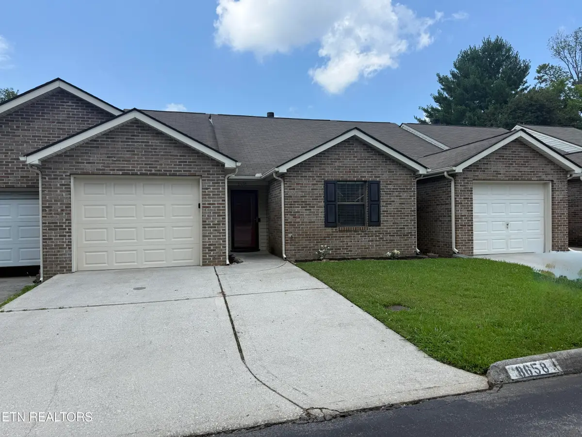 8658 Denmark St, Knoxville, TN 37931 - #1