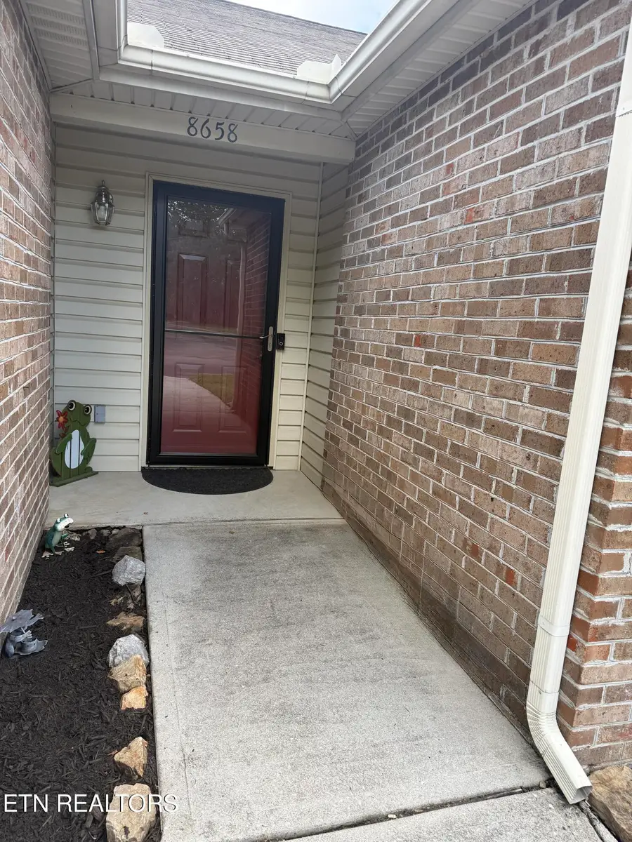 8658 Denmark St, Knoxville, TN 37931 - #2