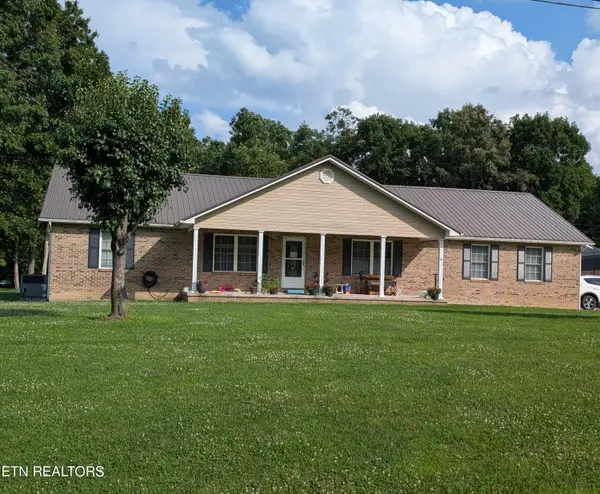 175 Locksley Circle, Crossville, TN 38555