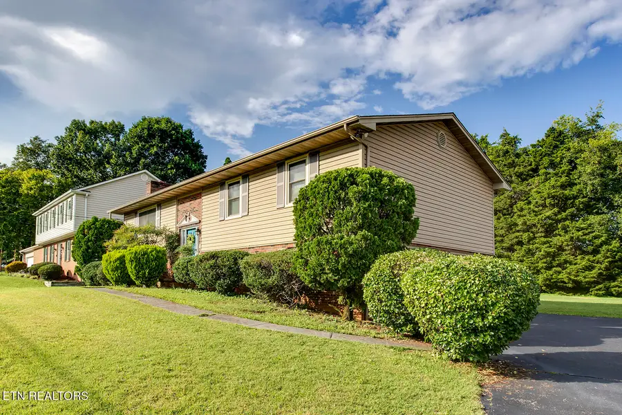 608 Fernwood Rd, Knoxville, TN 37923 - #2