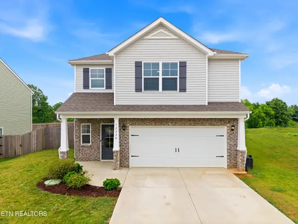12330 Hatmaker Lane, Knoxville, TN 37932