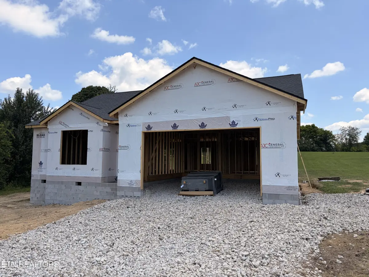 5823 Caldwell Rd, Loudon, TN 37774 - #1