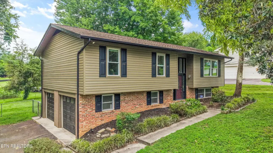 509 Banbury Rd, Knoxville, TN 37934 - #2
