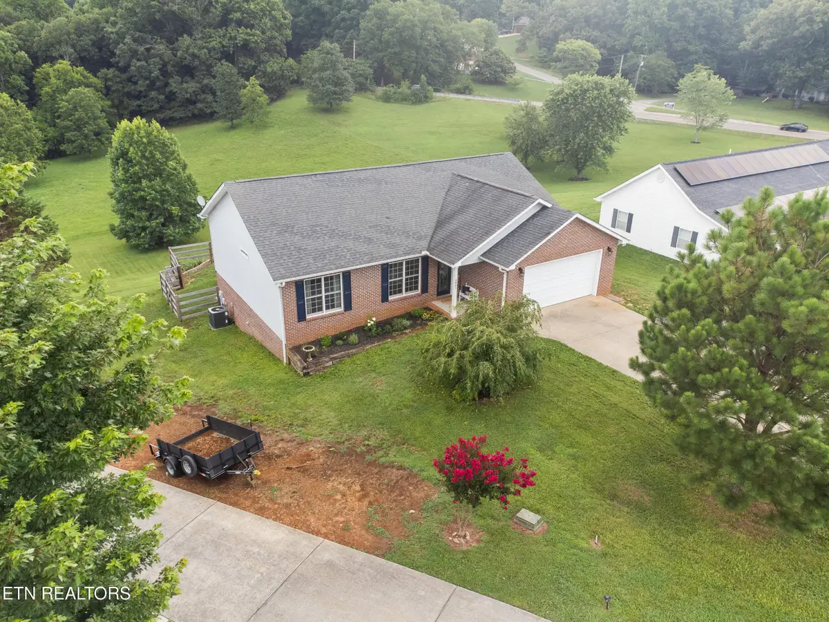 3861 Valentine Rd, Maryville, TN 37804 - #1