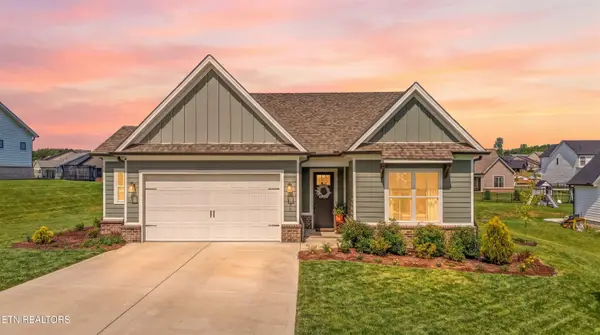 146 Clover Circle, Lenoir City, TN 37772