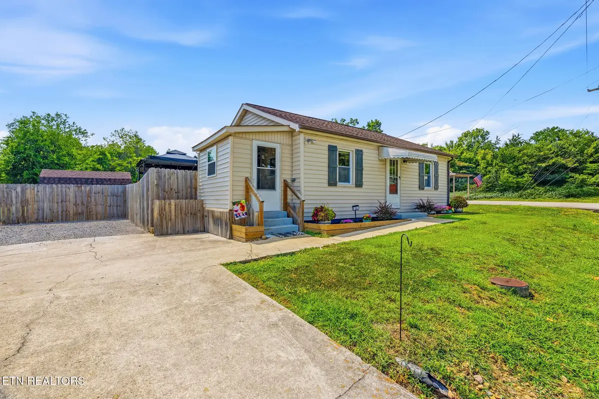 104 County Farm Rd, Maryville, TN 37801 - #1