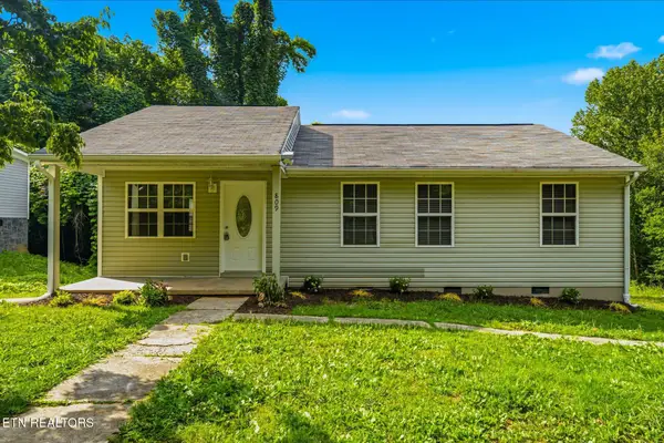 809 Valley Drive, Knoxville, TN 37920