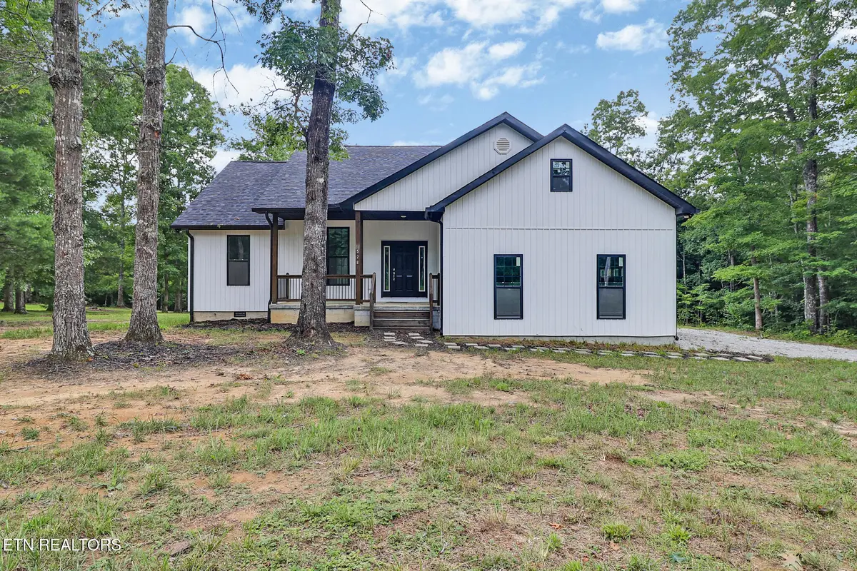 528 St Anthony Drive, Jamestown, TN 38556 - #1