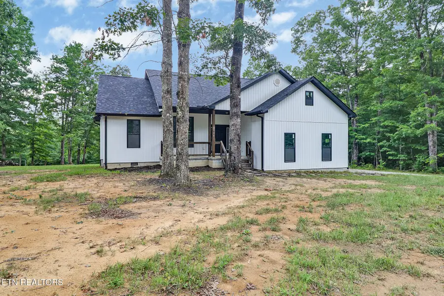 528 St Anthony Drive, Jamestown, TN 38556 - #3