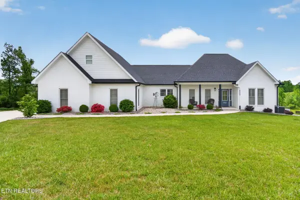 4068 Charlton, Cookeville, TN 38501