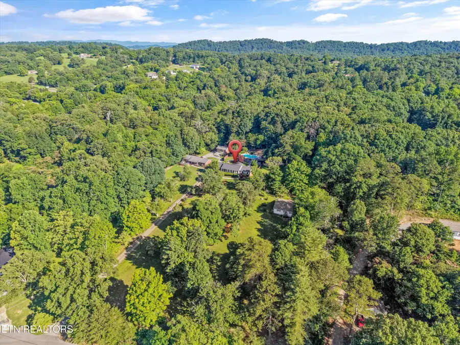 5226 Luttrell Rd, Knoxville, TN 37918 - #2