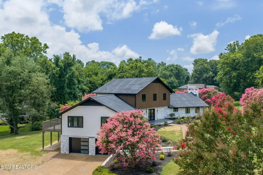 5216 Hickory Hollow Rd, Knoxville, TN 37919 - #3
