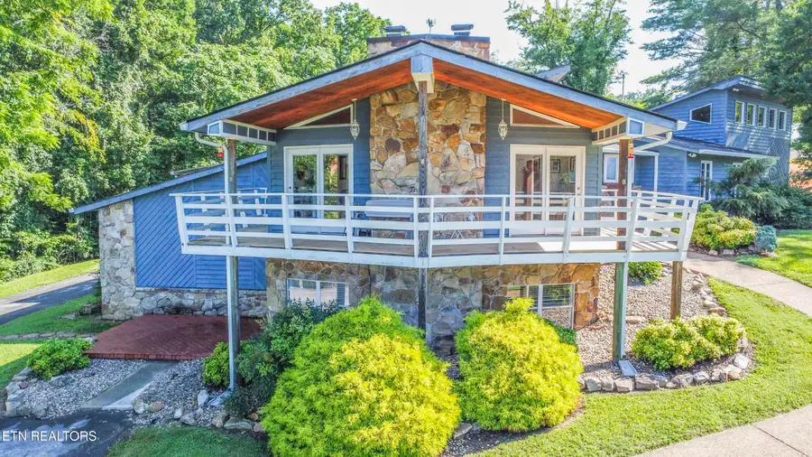 111 Rogers Lane, Lafollette, TN 37766 - #2