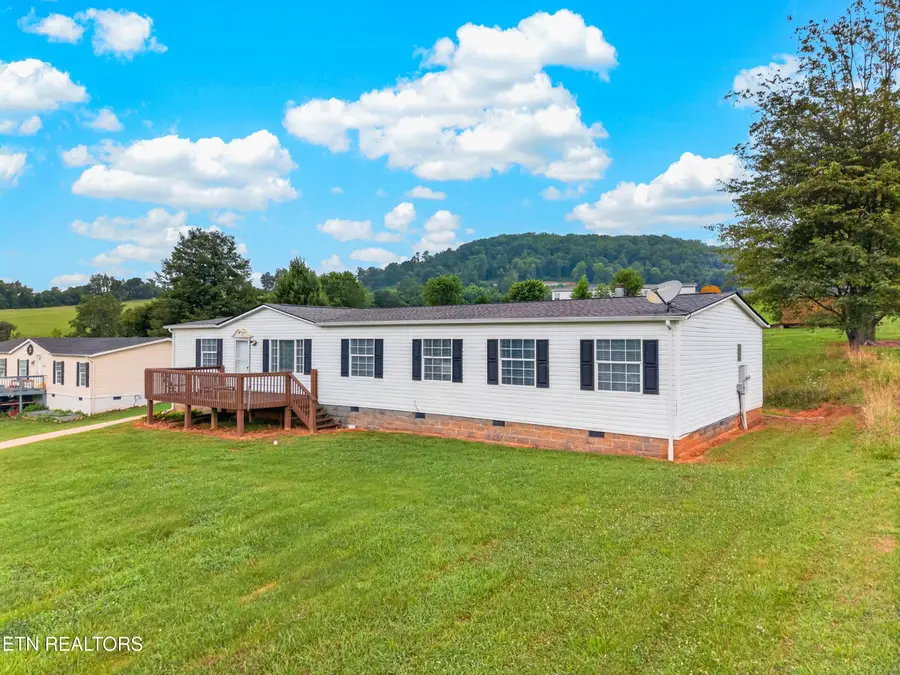 4161 Carters Valley Rd, Church Hill, TN 37642 - #2