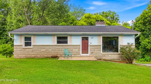 5711 Cilla Rd, Knoxville, TN 37920