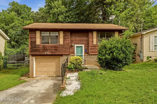 1503 Woodpointe Drive, Knoxville, TN 37931