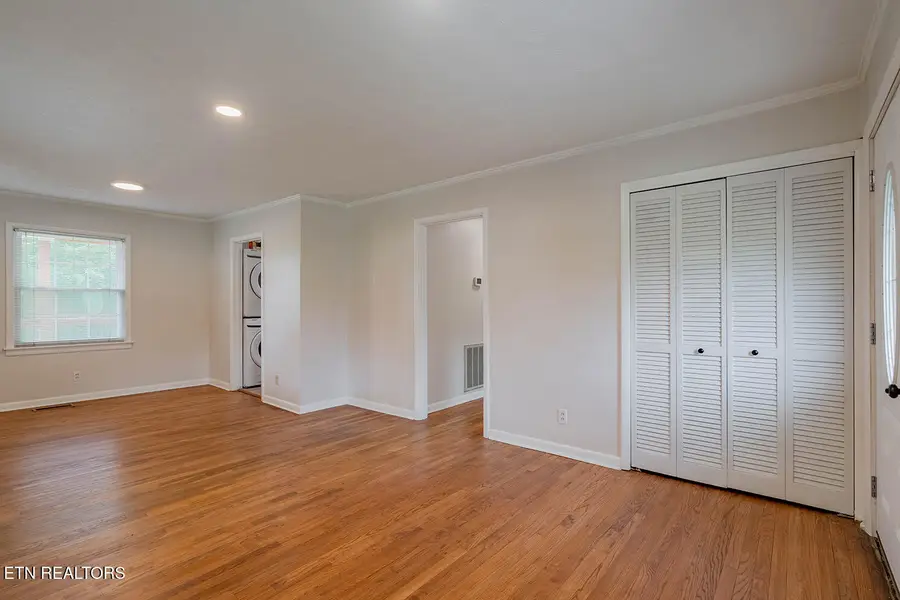 104 W Sheridan Place, Oak Ridge, TN 37830 - #3