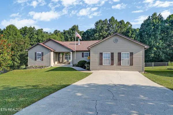 661 Grace Hill Drive, Crossville, TN 38571