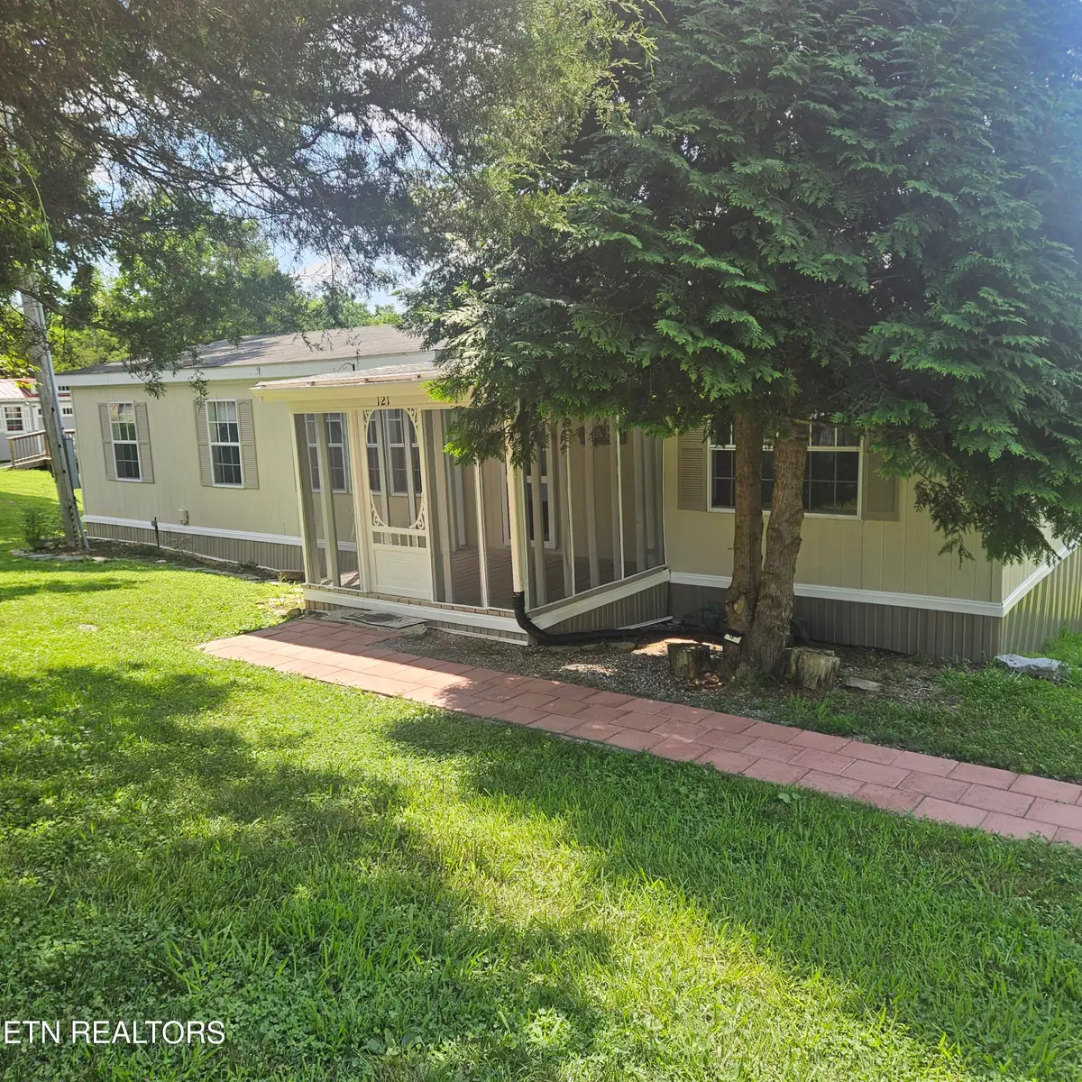 121 Harness Rd, New Tazewell, TN 37825 - #1