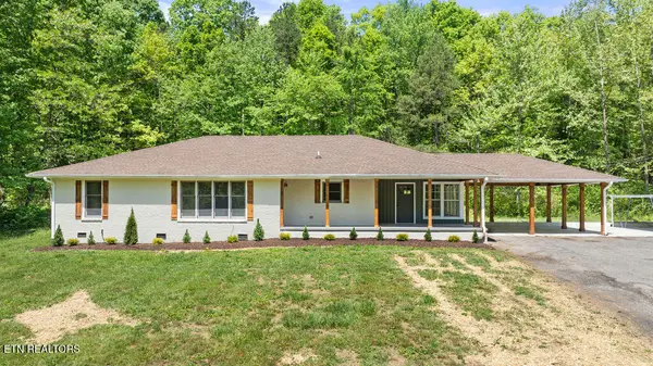 12515 Yarnell Rd, Knoxville, TN 37932