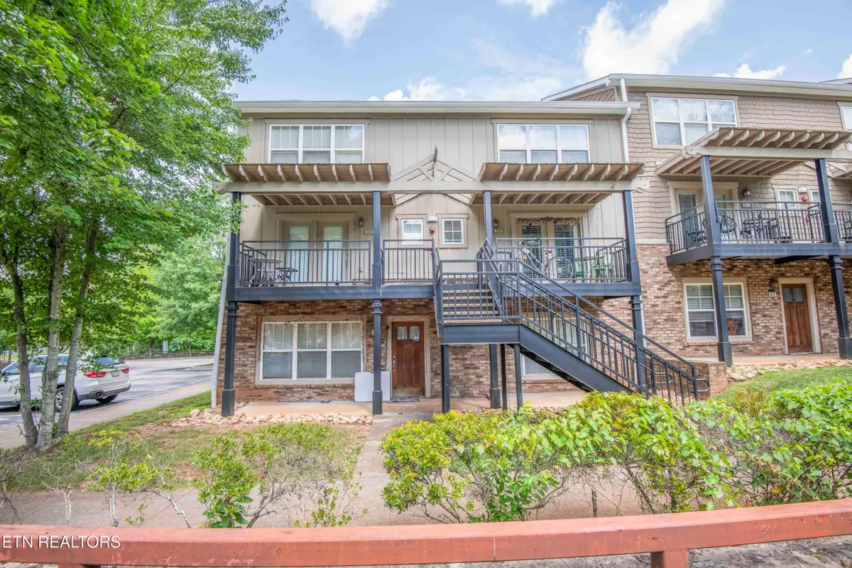 3940 Cherokee Woods Way #201, Knoxville, TN 37920 - #1