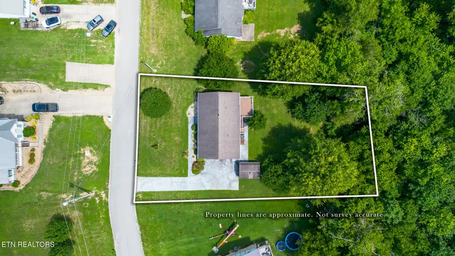 34 Shane St, Greeneville, TN 37743 - #3
