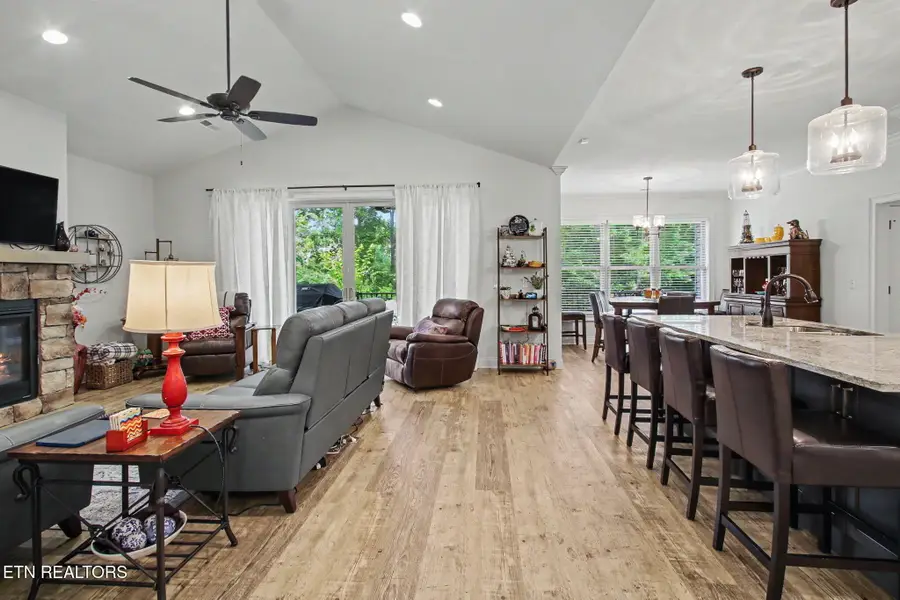 216 Mialaquo Circle, Loudon, TN 37774 - #3
