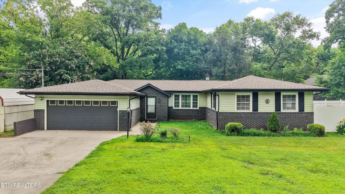 7509 Rising Rd, Knoxville, TN 37924 - #1
