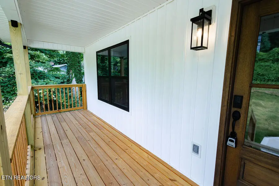 138 California Ave, Oak Ridge, TN 37830 - #2
