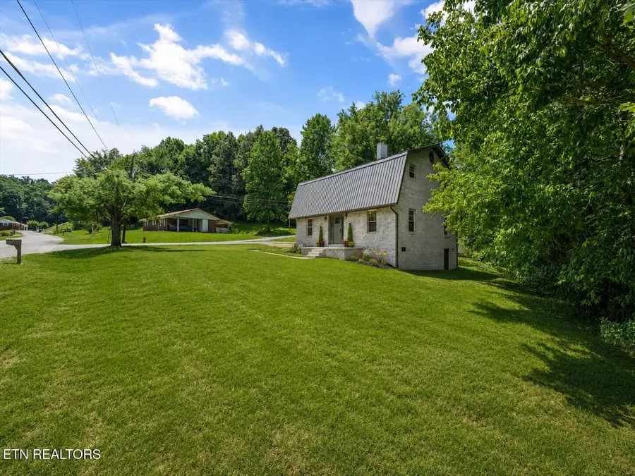 382 Tanasi Drive, Newport, TN 37821 - #3